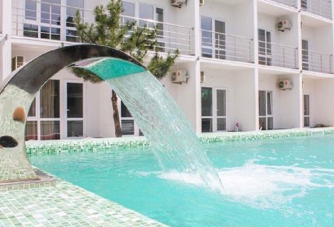 Бассейн УКР