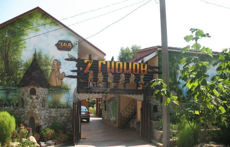 123