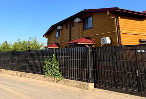 Котеджі Villa Leo Грибівка